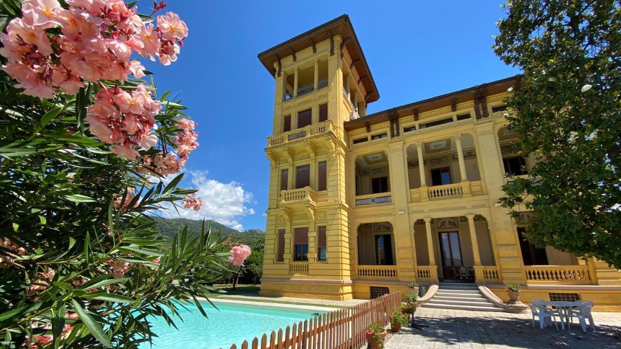Villa Moorings バルガ エクステリア 写真